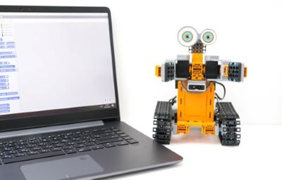 Robotics Made Easy with VEXcode VR! (3rd to 8th Grade)
